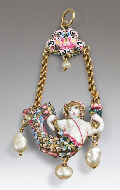 Italy or Spain, circa 1700
Mermaid | Sirène gold and enamel pendant